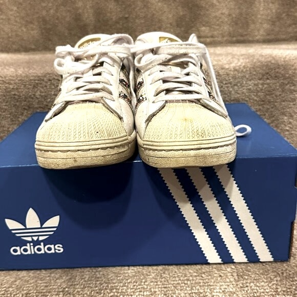 adidas Superstar ‘White Splatter’ FX5540 (US Men 11) - Picture 4 of 7